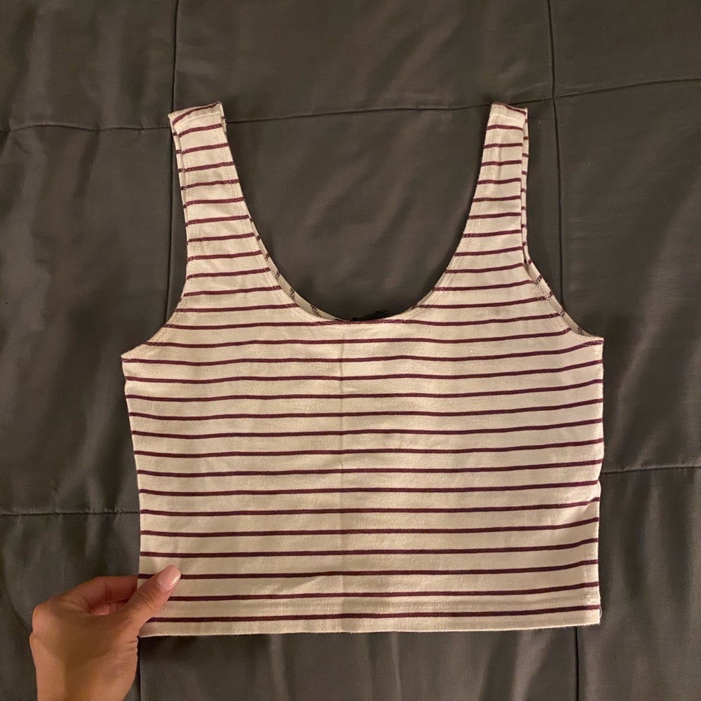 Tank crop top